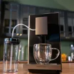 7899831342921-7899831342938-CAFETEIRA-ESPRESSO-AUTOMATICA-WCE19-USO-11