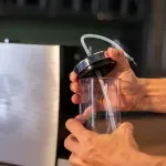 7899831342921-7899831342938-CAFETEIRA-ESPRESSO-AUTOMATICA-WCE19-USO-21